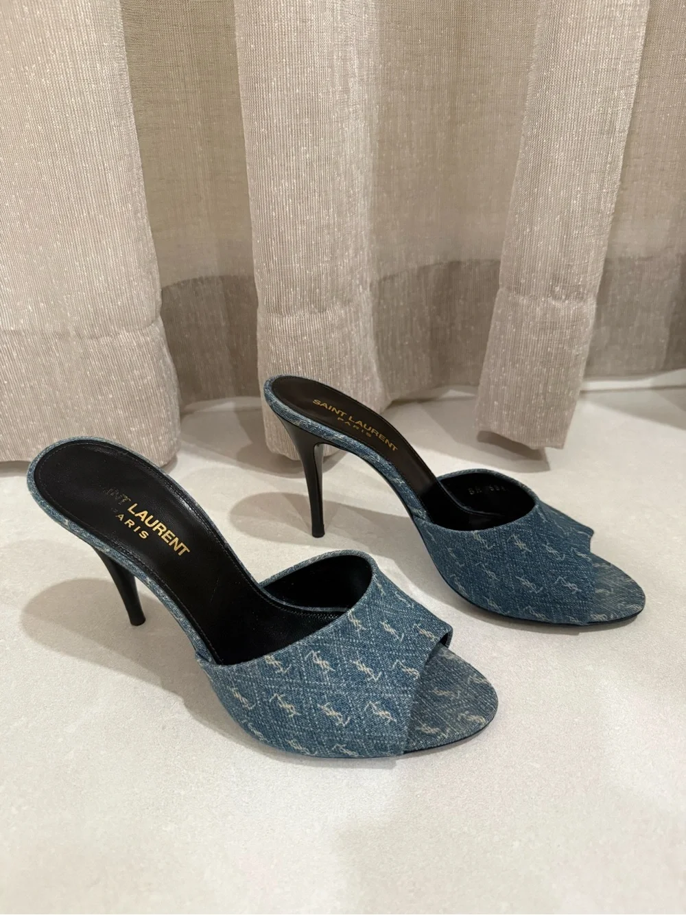 Saint Laurent Denim Open-Toe Mule Heels in Blue LA 16 Cassandre - Picture 3 of 7
